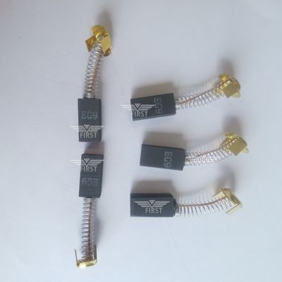 탄소 브러쉬 10*6*20mm 인쇄기용 코모리 롤랜드 탄소 브러쉬